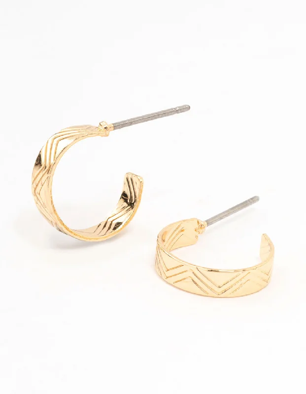 Women’s heart-shaped earrings-Gild Zig Zagged Etched Huggie Earrings