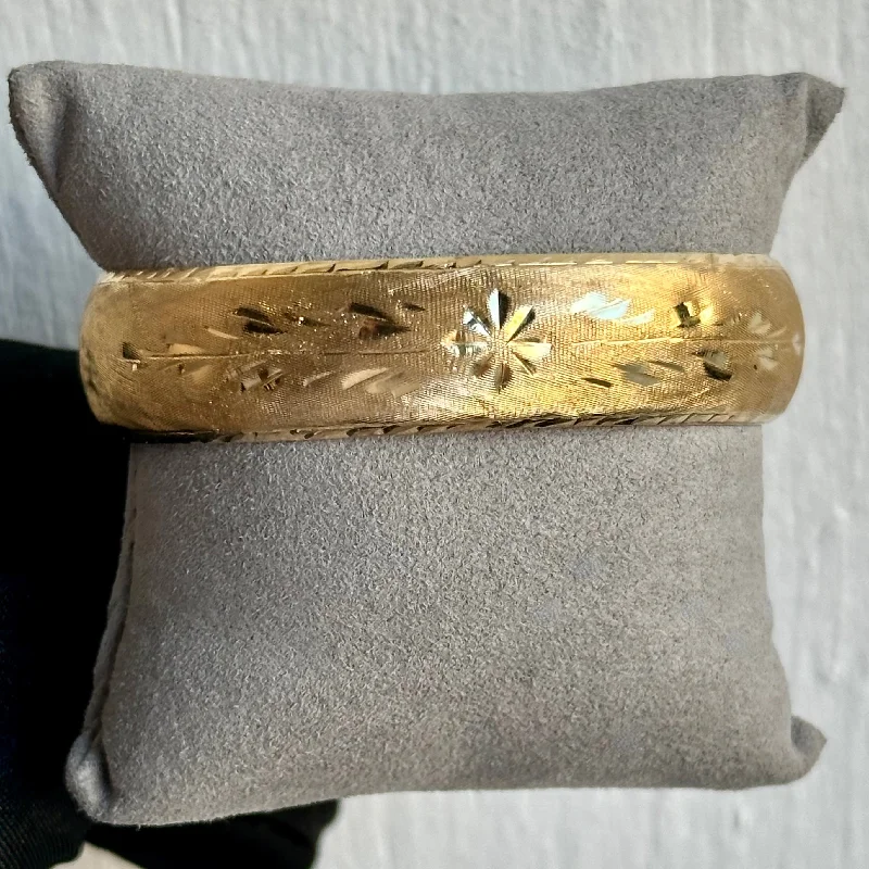 Women’s diamond bracelet-Vintage 14k Yellow Gold Bangle with Sandblast Finish & Starburst Hand-Etching – Unique & Elegant Design