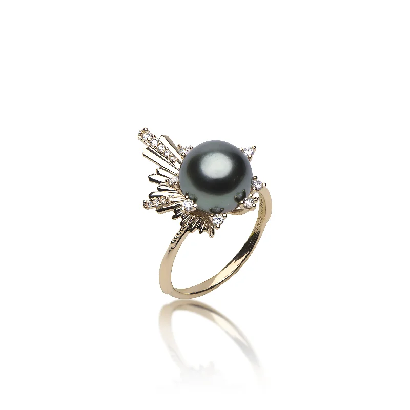 Women’s princess cut engagement rings-E Hoʻāla Tahitian Black Pearl Ring in Gold with Diamonds - 21mm