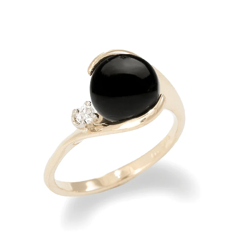 Women’s simple engagement rings-Black Coral Ring in Gold with Diamonds