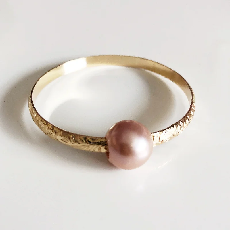 Women’s boho bracelet-Bangle GIGI - pink Edison pearl (B408)