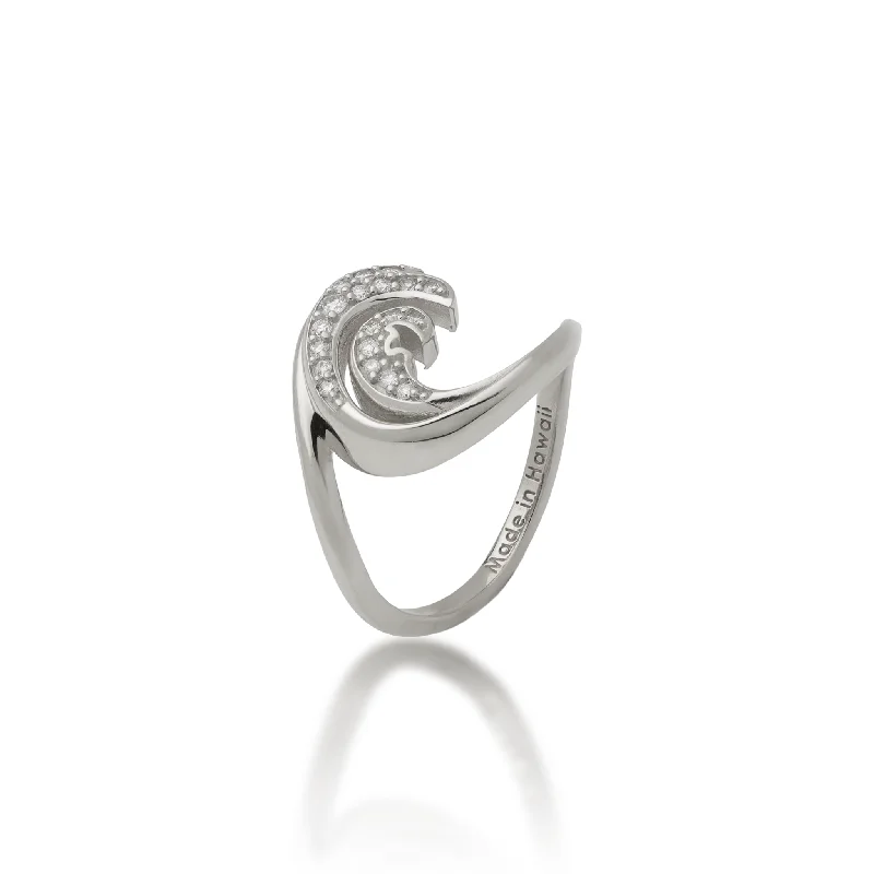 Women’s engagement rings with baguette diamonds-Nalu Ring in White Gold with Diamonds - 15mm