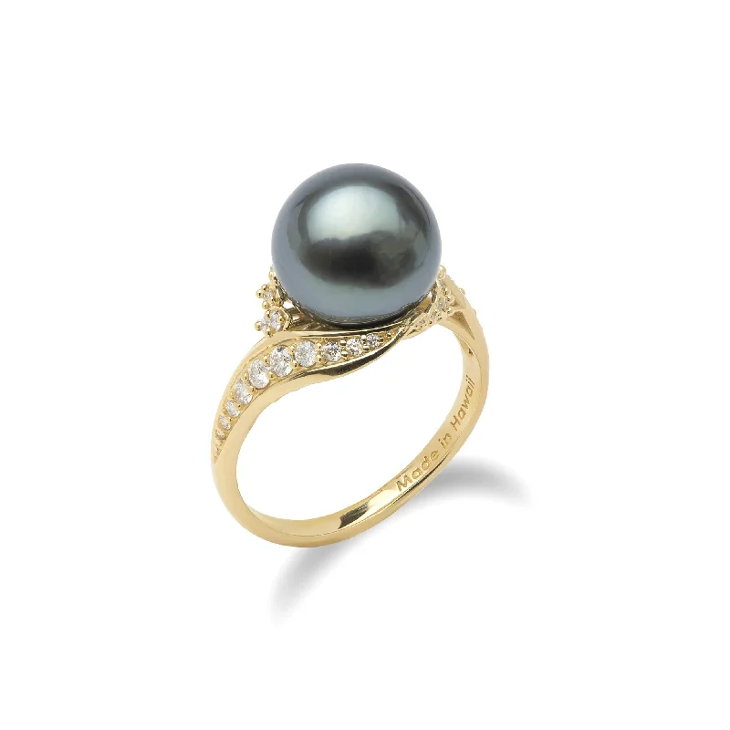 Women’s vintage-inspired engagement rings-Tahitian Black Pearl Ring in Gold with Diamonds - 10-11mm