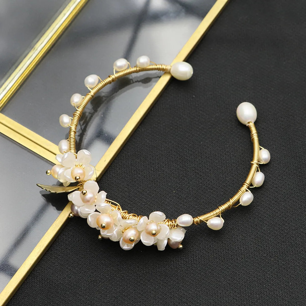 Women’s stackable bangles-Retro Leaves Flower Freshwater Pearl Sterling Silver Plating 18k Gold Plated Bangle