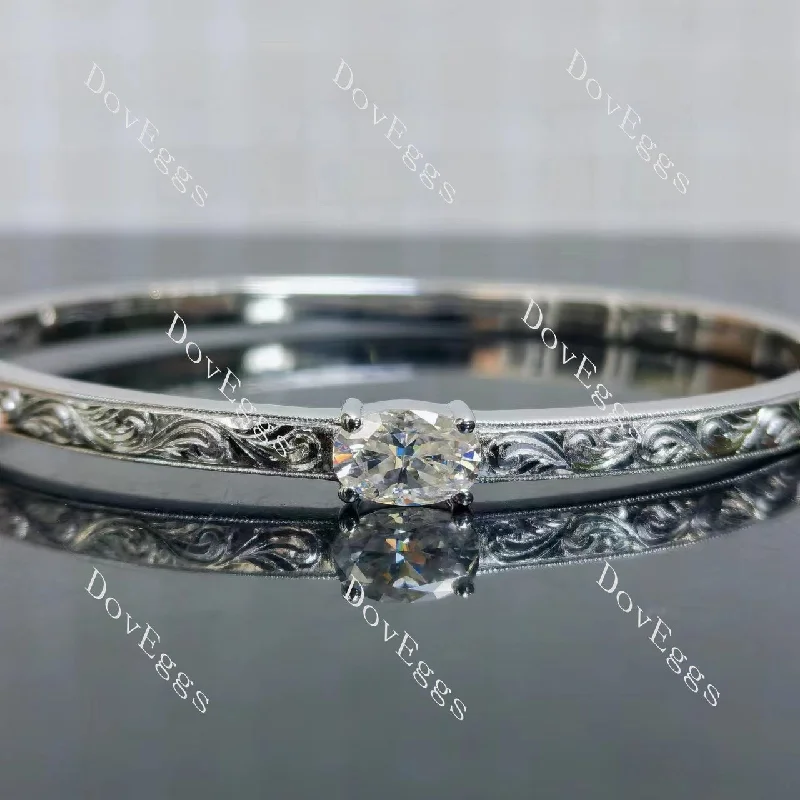 Women’s trendy bracelet-Doveggs 2ct oval carved moissanite bangle