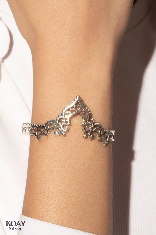 Women’s crystal charm bracelet-Crown Bangle